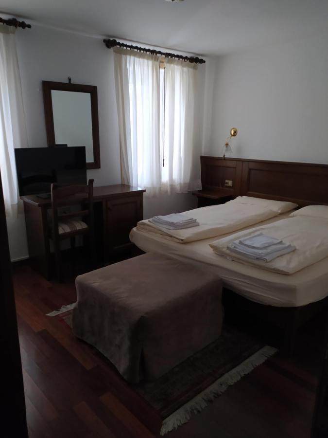Locanda Aurora-Garni Asiago Bagian luar foto