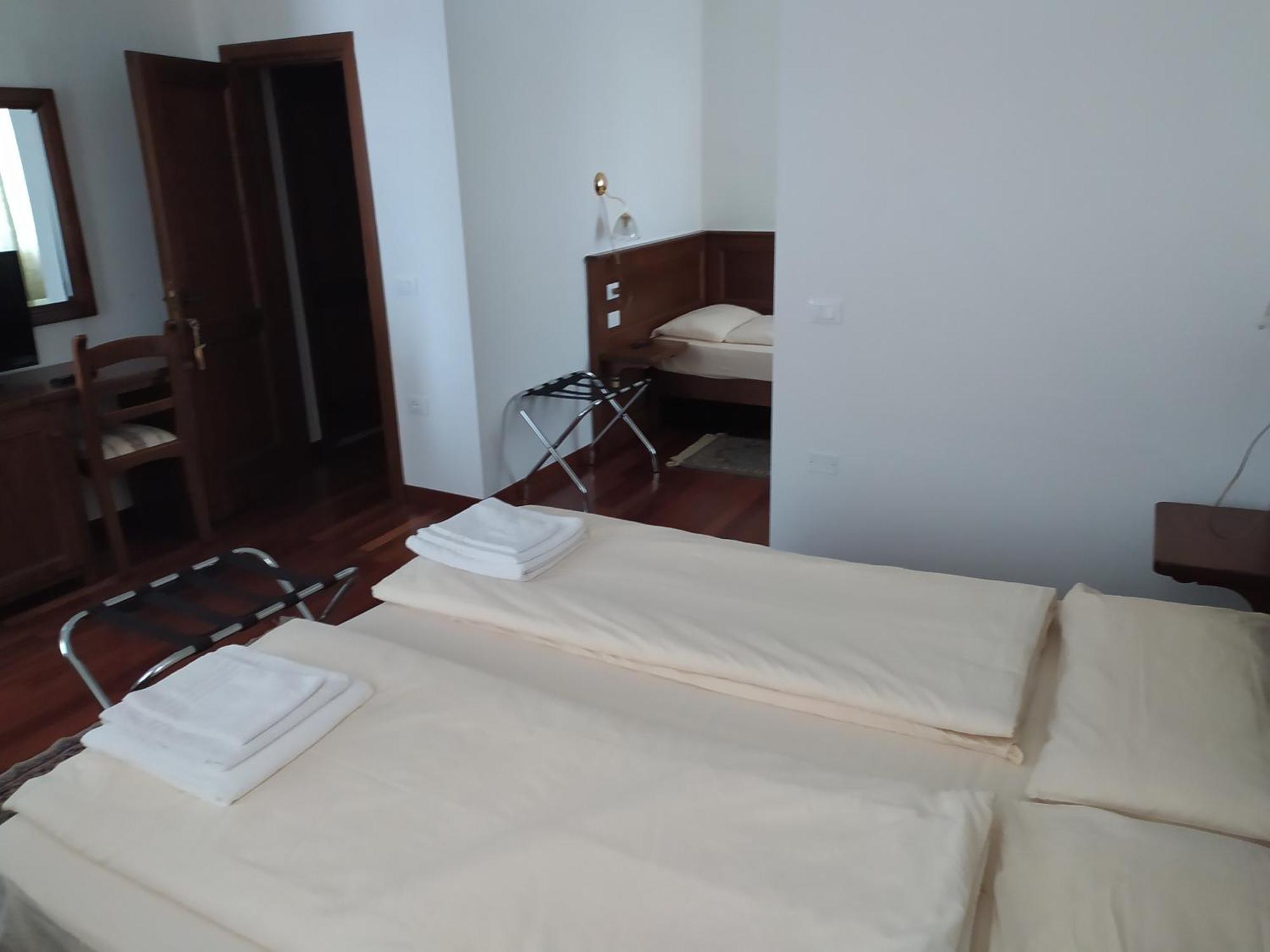 Locanda Aurora-Garni Asiago Ruang foto